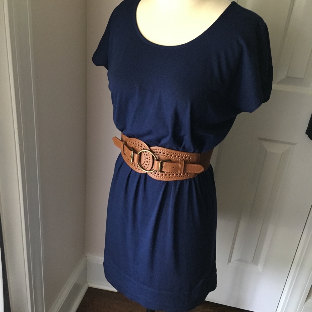 Basic navy knit dress